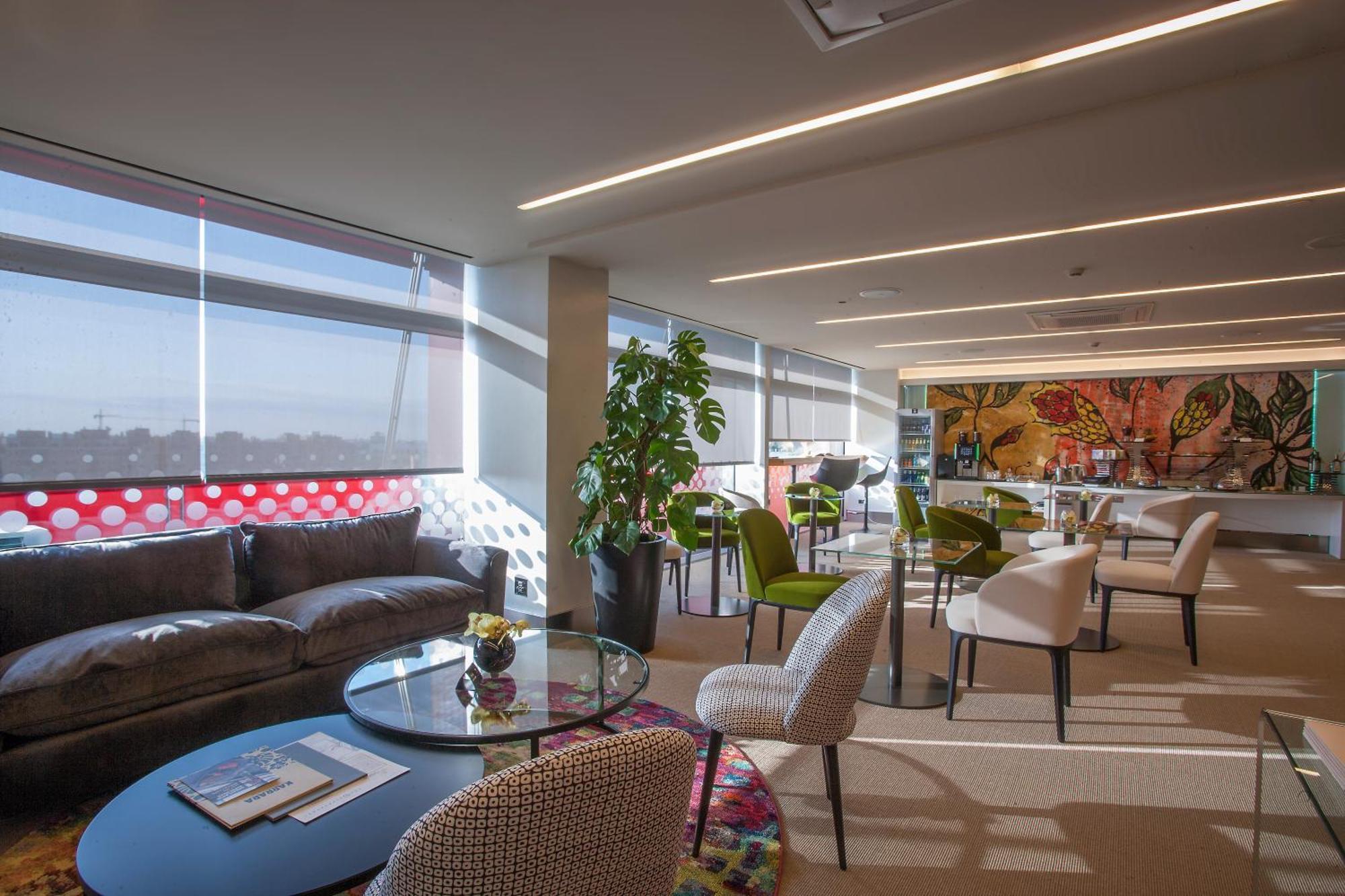 Hotel Puerta America — Photos 1
